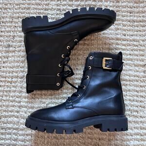 Stuart Weitzman Combat Boot Sz 10.5B